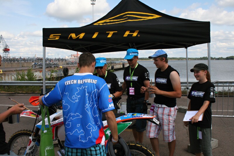 ISDE_TP_5.8.2011