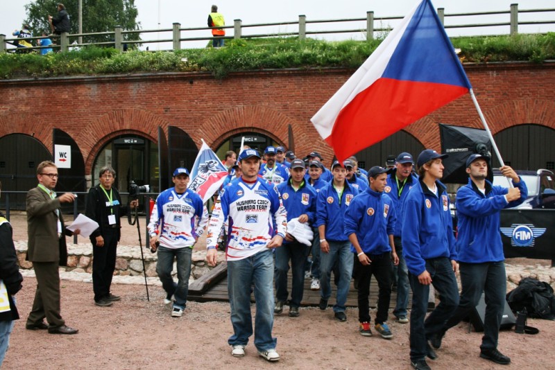 ISDE_slavnostní zahájení_7_8_2011